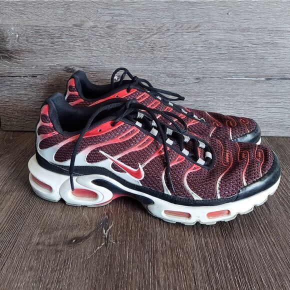 Nike Air Max Plus Hot Lava Sneakers Men's Size 11 852630-034 - Picture 1 of 11